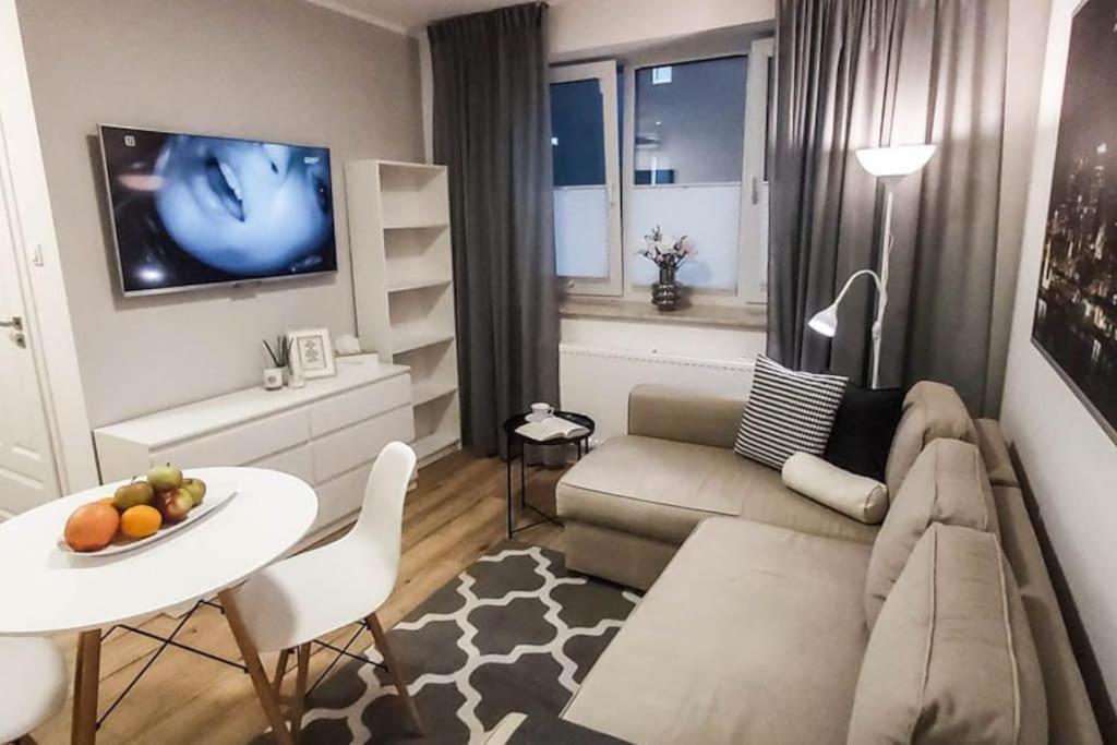 Bezagenta Mozart3 Studio Easy Access To City Wifi Warszawa Zewnętrze zdjęcie